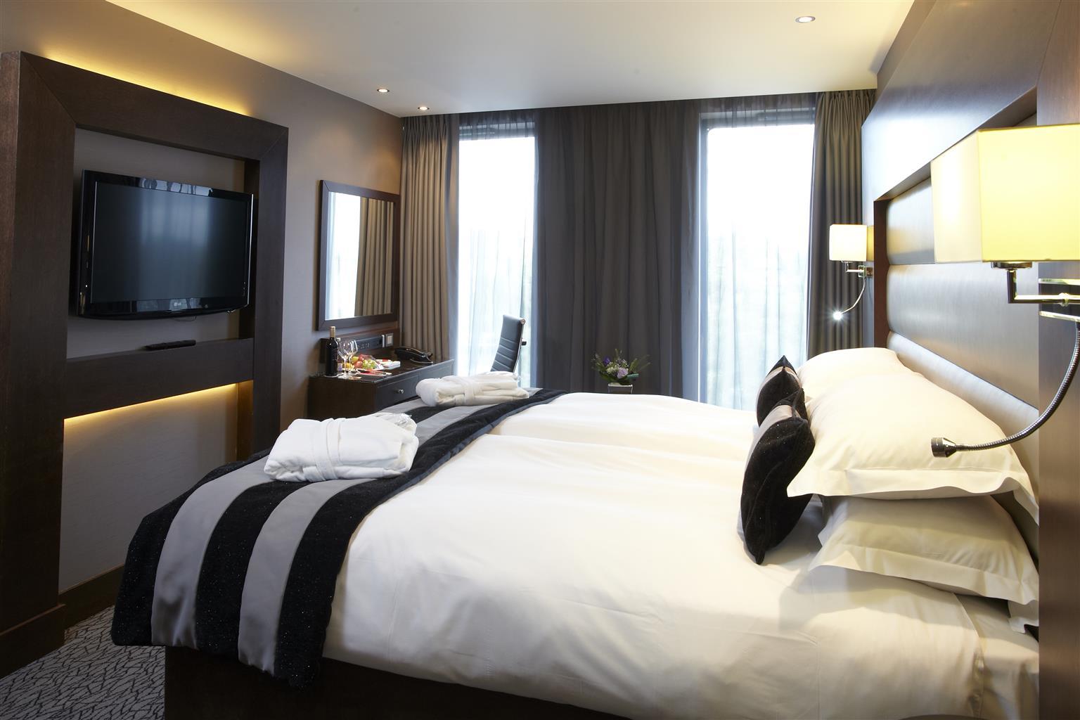 Hotel Park Grand Heathrow Hounslow Esterno foto